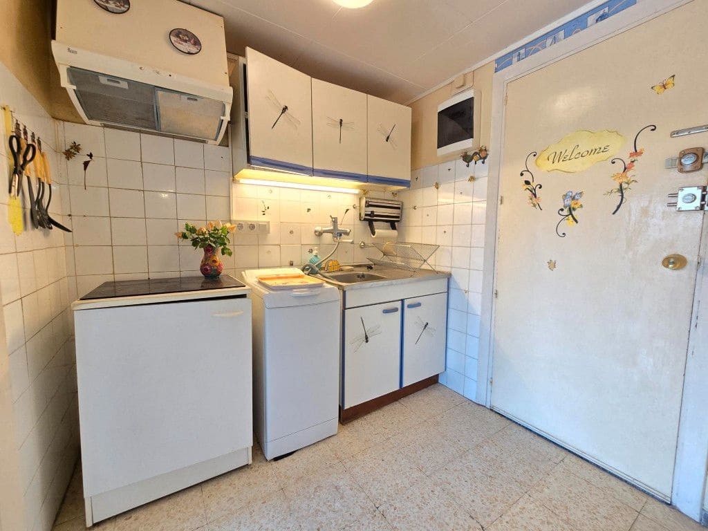 2 bedroom Apartment for sale in Roses with pool - € 180,000 (Ref: 9480598)