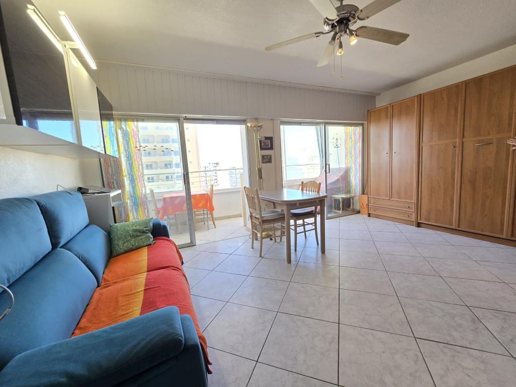 Apartment for sale in Roses with pool - € 149,000 (Ref: 9534603)