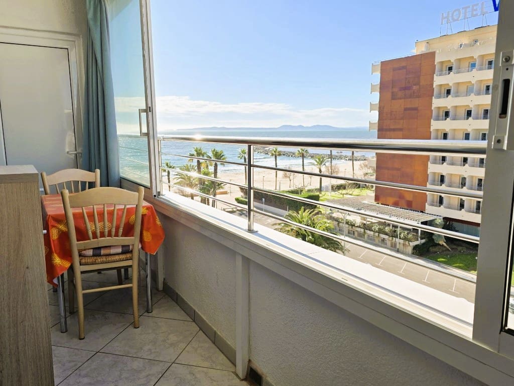 Apartment for sale in Roses with pool - € 149,000 (Ref: 9534603)