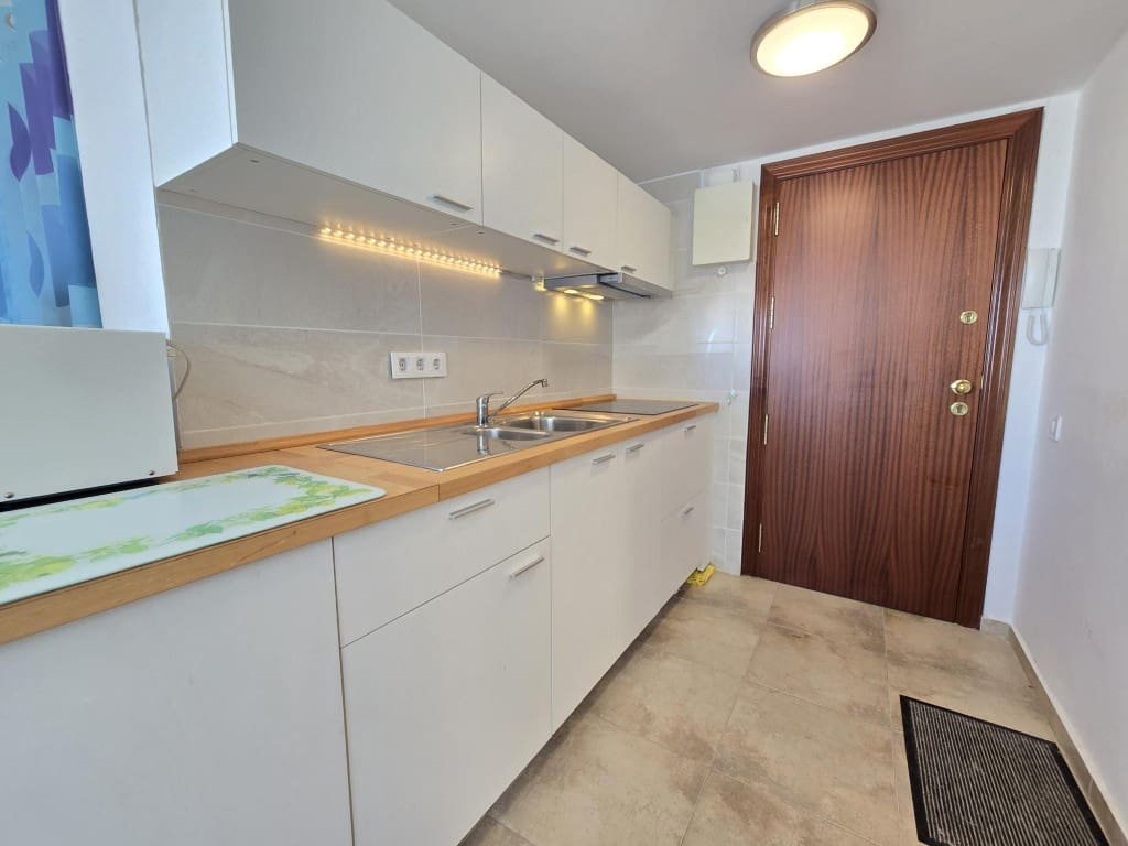 1 chambre Appartement de Plage à vendre à Roses avec piscine - 189 000 € (Ref: 9536291)