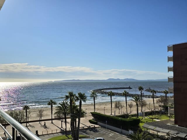 1 sovrum Strandlägenhet till salu i Roses med pool - 189 000 € (Ref: 9536291)