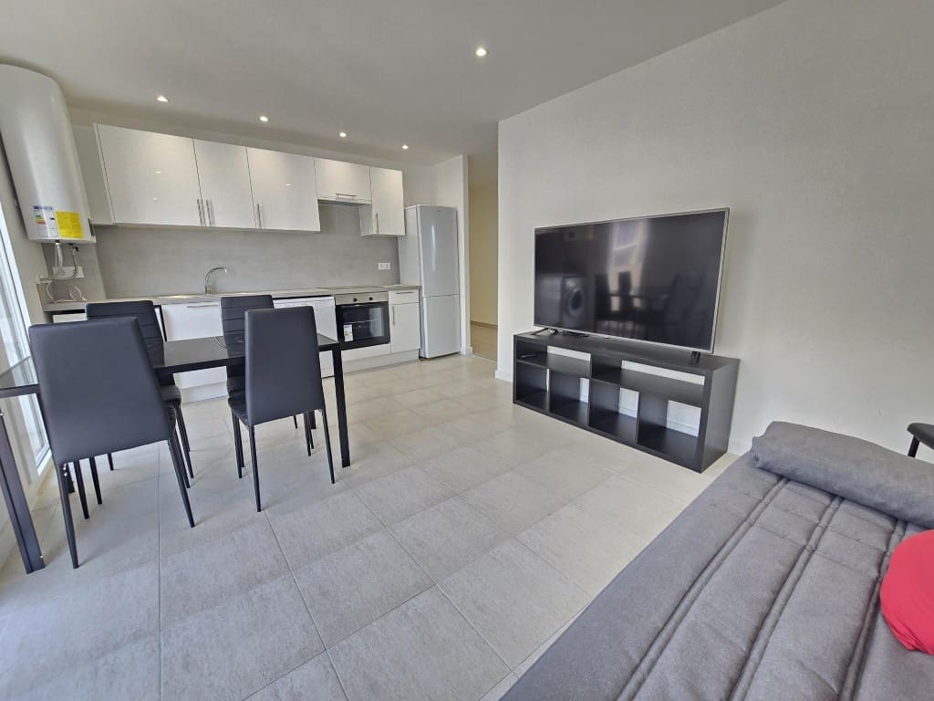 3 Zimmer Strandapartment zu verkaufen in Roses mit Garage - 238.500 € (Ref: 9659715)