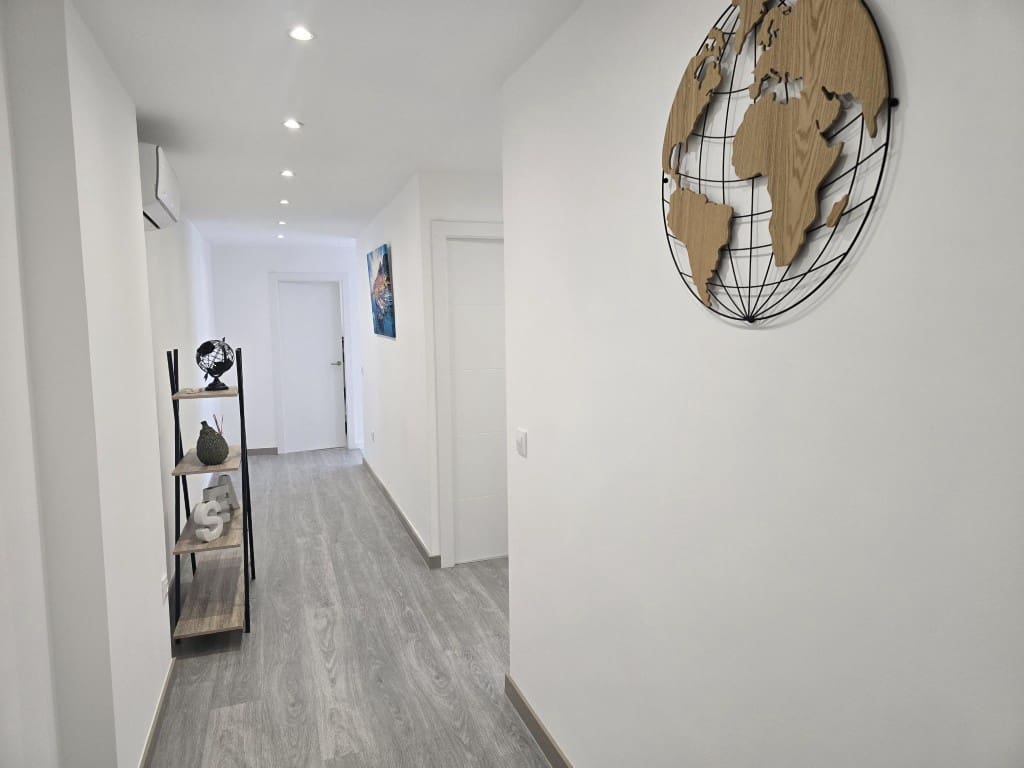 3 Zimmer Strandapartment zu verkaufen in Roses mit Garage - 238.500 € (Ref: 9659715)