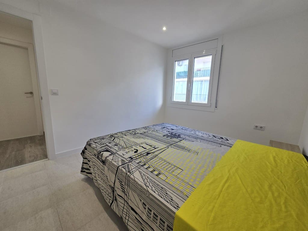 3 Zimmer Strandapartment zu verkaufen in Roses mit Garage - 238.500 € (Ref: 9659715)