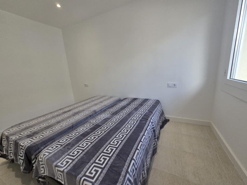 3 Zimmer Strandapartment zu verkaufen in Roses mit Garage - 238.500 € (Ref: 9659715)