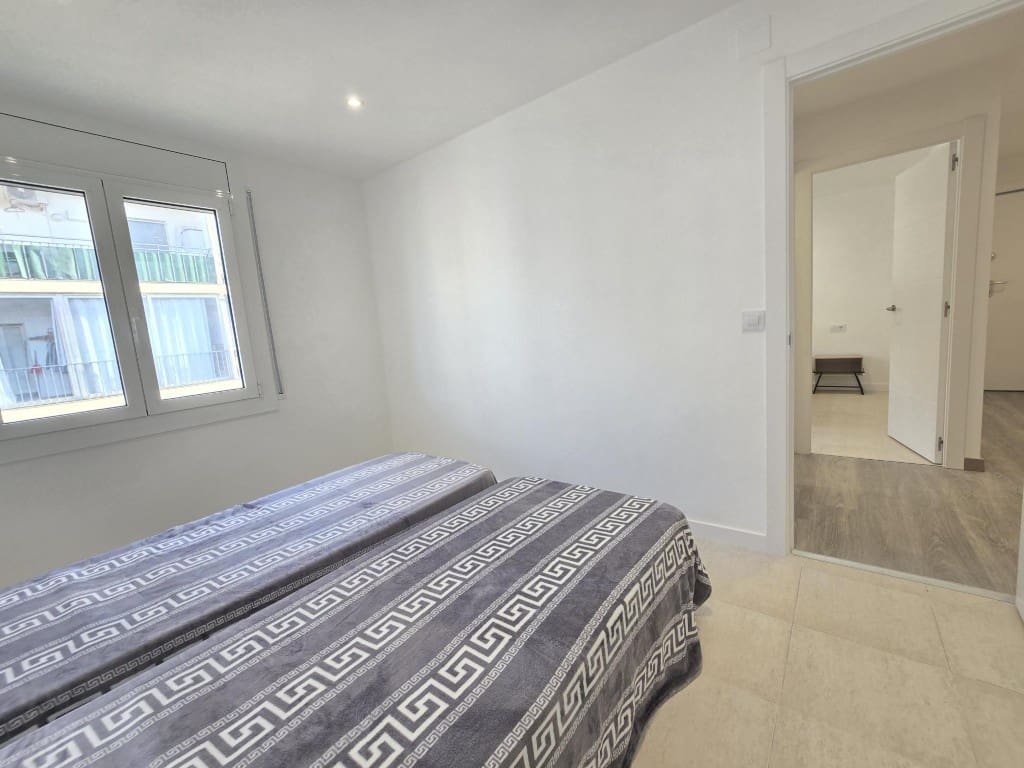 3 Zimmer Strandapartment zu verkaufen in Roses mit Garage - 238.500 € (Ref: 9659715)