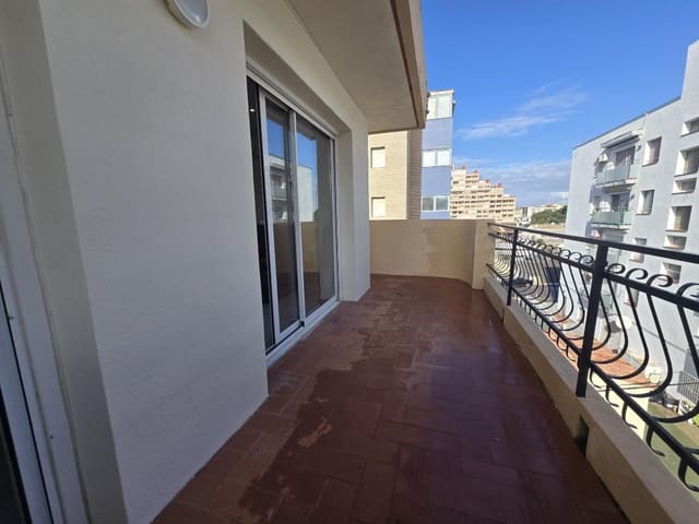 3 Zimmer Strandapartment zu verkaufen in Roses mit Garage - 238.500 € (Ref: 9659715)