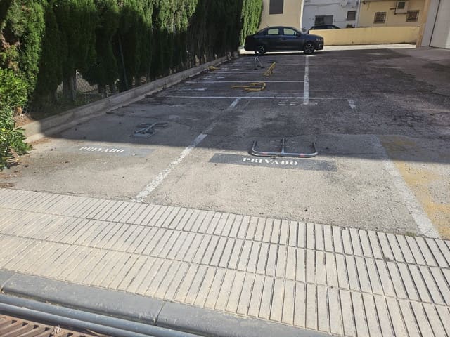 3 camera da letto Appartamento sulla Spiaggia in vendita in Roses con garage - 235.000 € (Rif: 9659715)