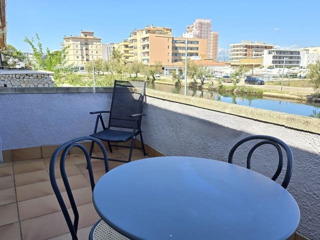 3 bedroom Townhouse for sale in Santa Margarida, Roses with garage - € 295,000 (Ref: 9713387)