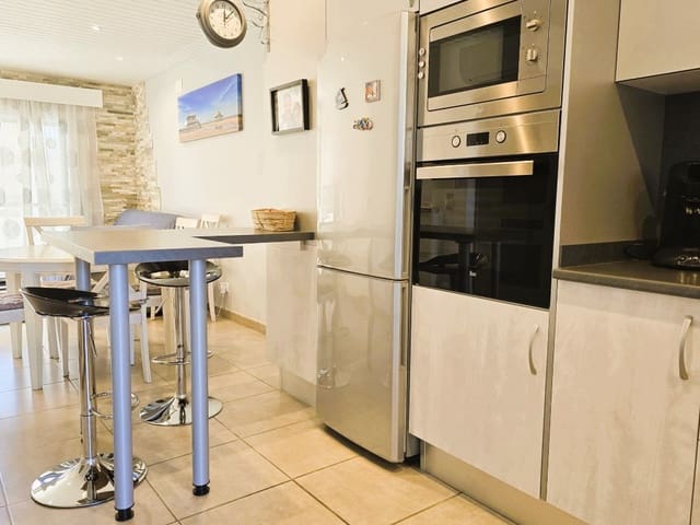 3 bedroom Townhouse for sale in Santa Margarida, Roses with garage - € 295,000 (Ref: 9713387)