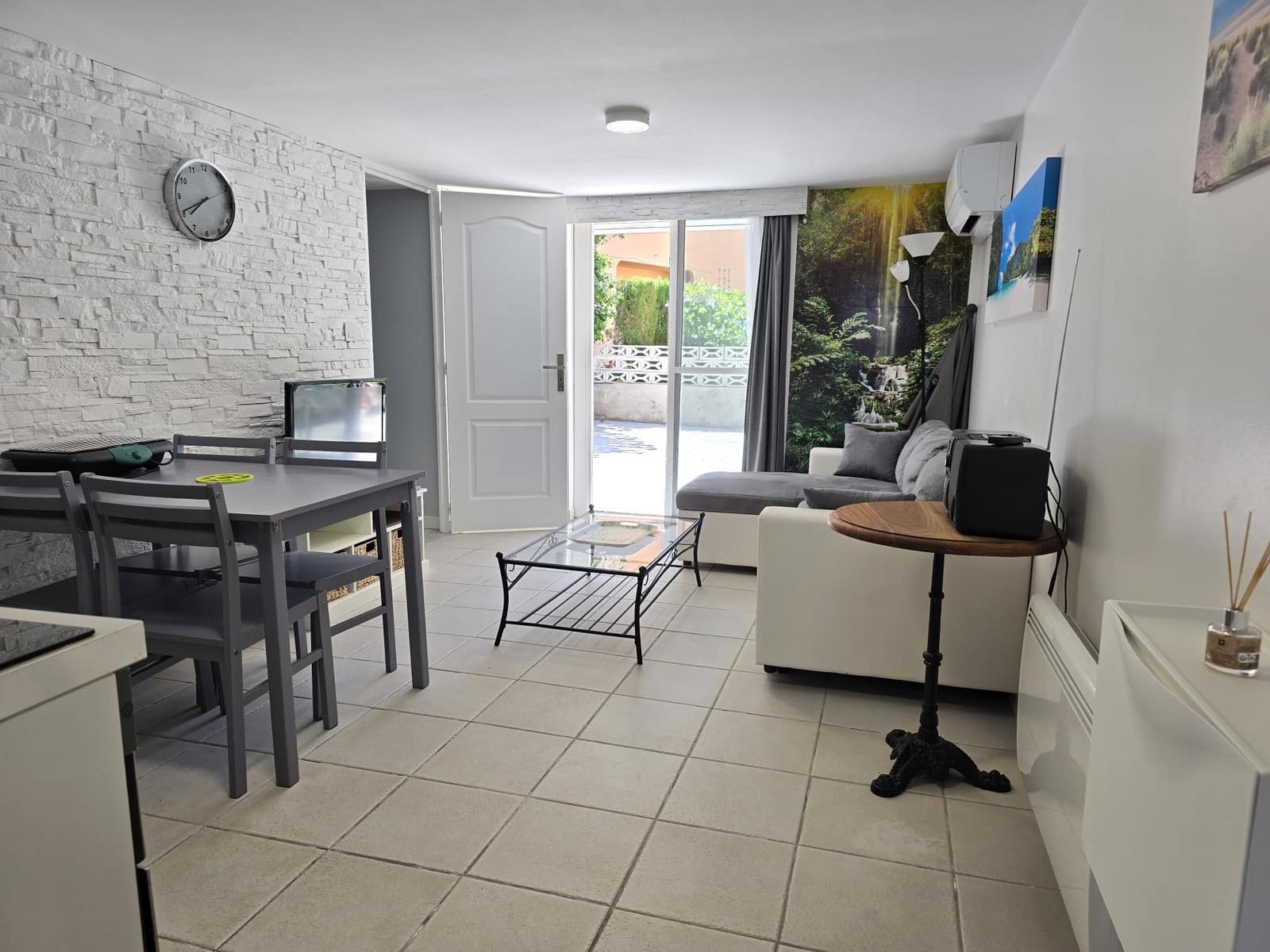 3 bedroom Townhouse for sale in Roses with garage - € 295,000 (Ref: 9713387)