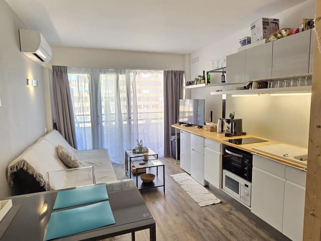 Apartament na sprzedaż w Santa Margarida, Roses z basenem - 110 000 € (Ref: 9761467)