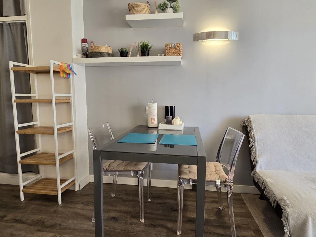 Apartament na sprzedaż w Roses z basenem - 110 000 € (Ref: 9761467)