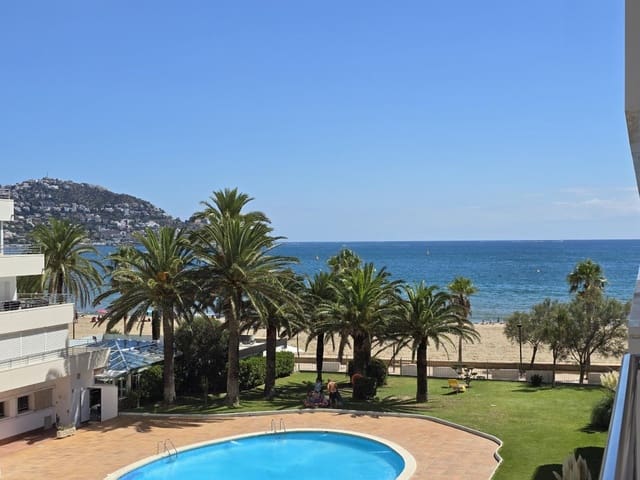 Strandleiligheter til salgs i Santa Margarida, Roses med svømmebasseng - € 170 000 (Ref: 9797682)