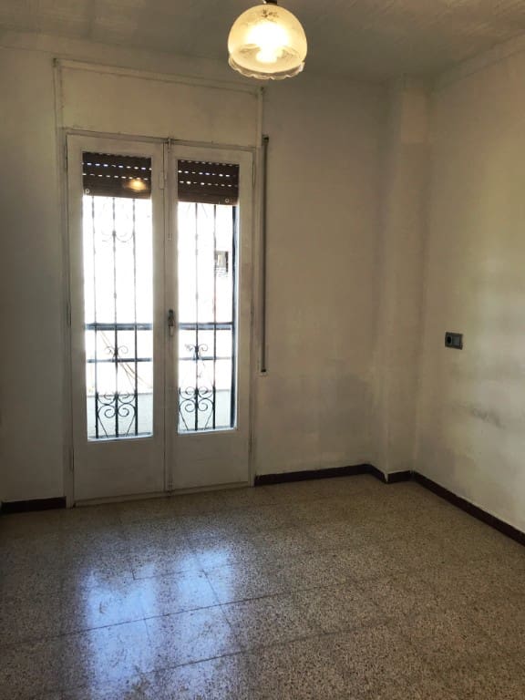 2 bedroom Townhouse for sale in Castello d'Empuries with pool - € 195,000 (Ref: 9816219)