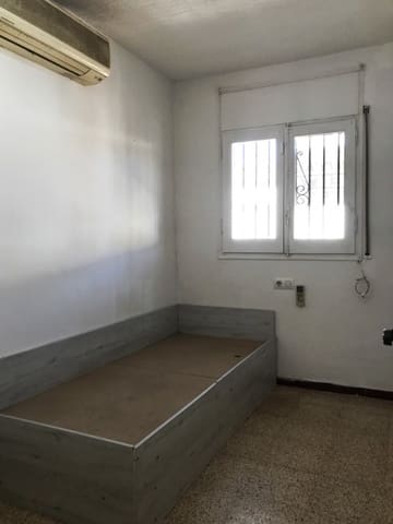 2 makuuhuone Omakotitalo myytävänä paikassa Castelló d'Empúries mukana uima-altaan - 195 000 € (Ref: 9816219)