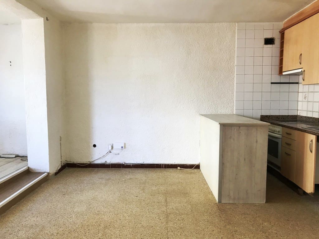 2 bedroom Townhouse for sale in Castello d'Empuries with pool - € 195,000 (Ref: 9816219)