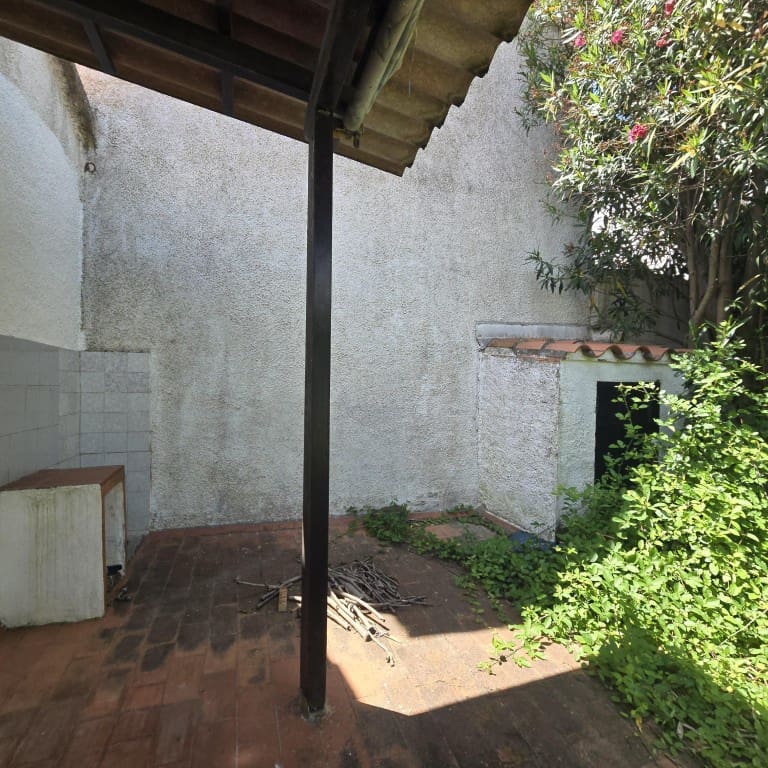 2 sovrum Hus till salu i Roses med pool - 140 000 € (Ref: 9890906)