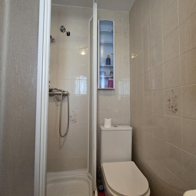 1 bedroom Beach Apartment for sale in Roses with garage - € 125,000 (Ref: 9929749)