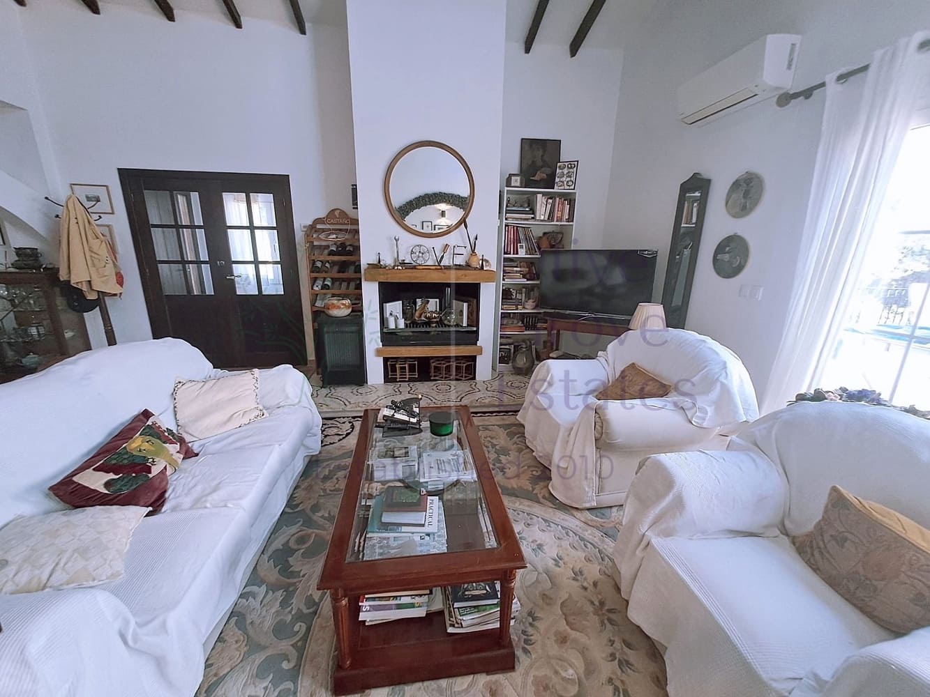 6 bedroom Finca/Country House for sale in Sax with pool - € 539,950 (Ref: 10009991)