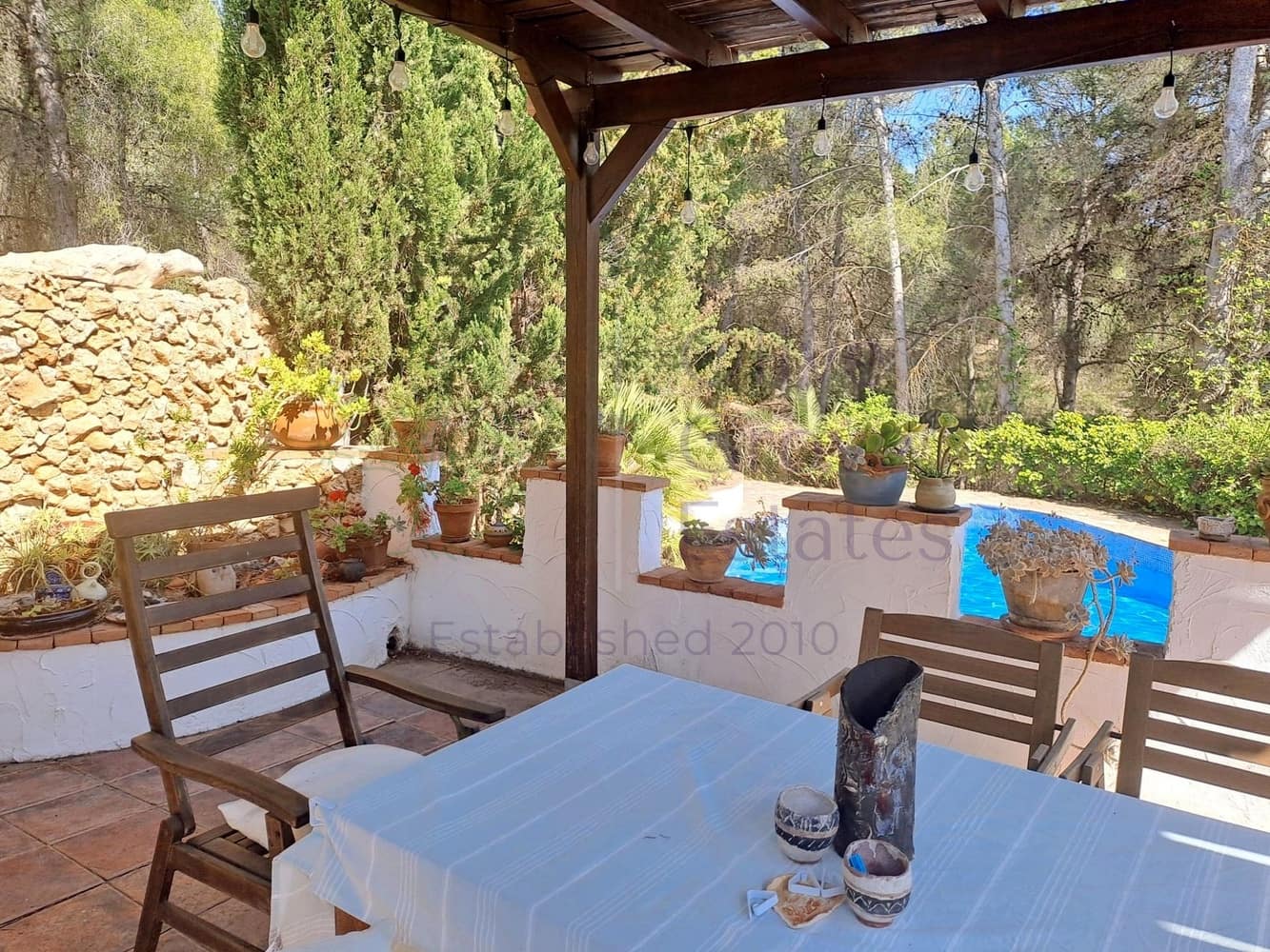 6 bedroom Finca/Country House for sale in Sax with pool - € 539,950 (Ref: 10009991)