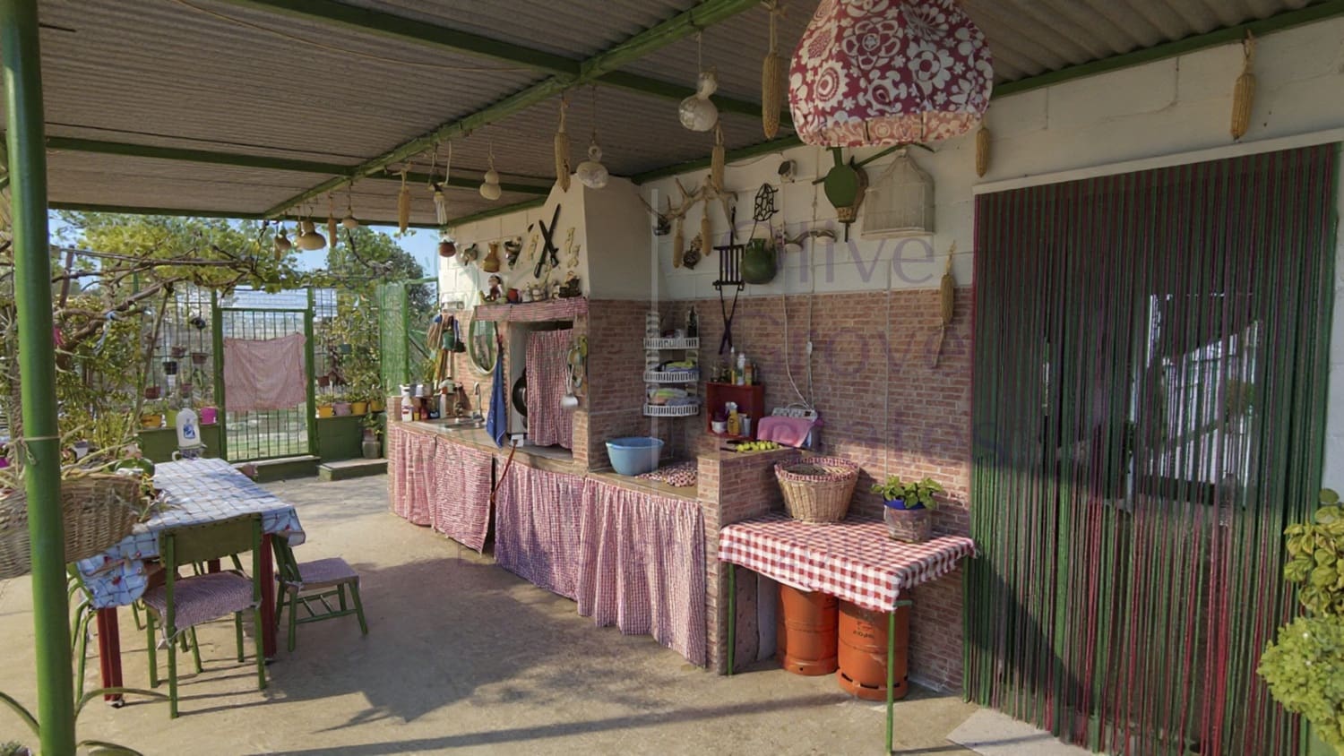 7 bedroom Finca/Country House for sale in Caudete with pool garage - € 359,995 (Ref: 10031246)