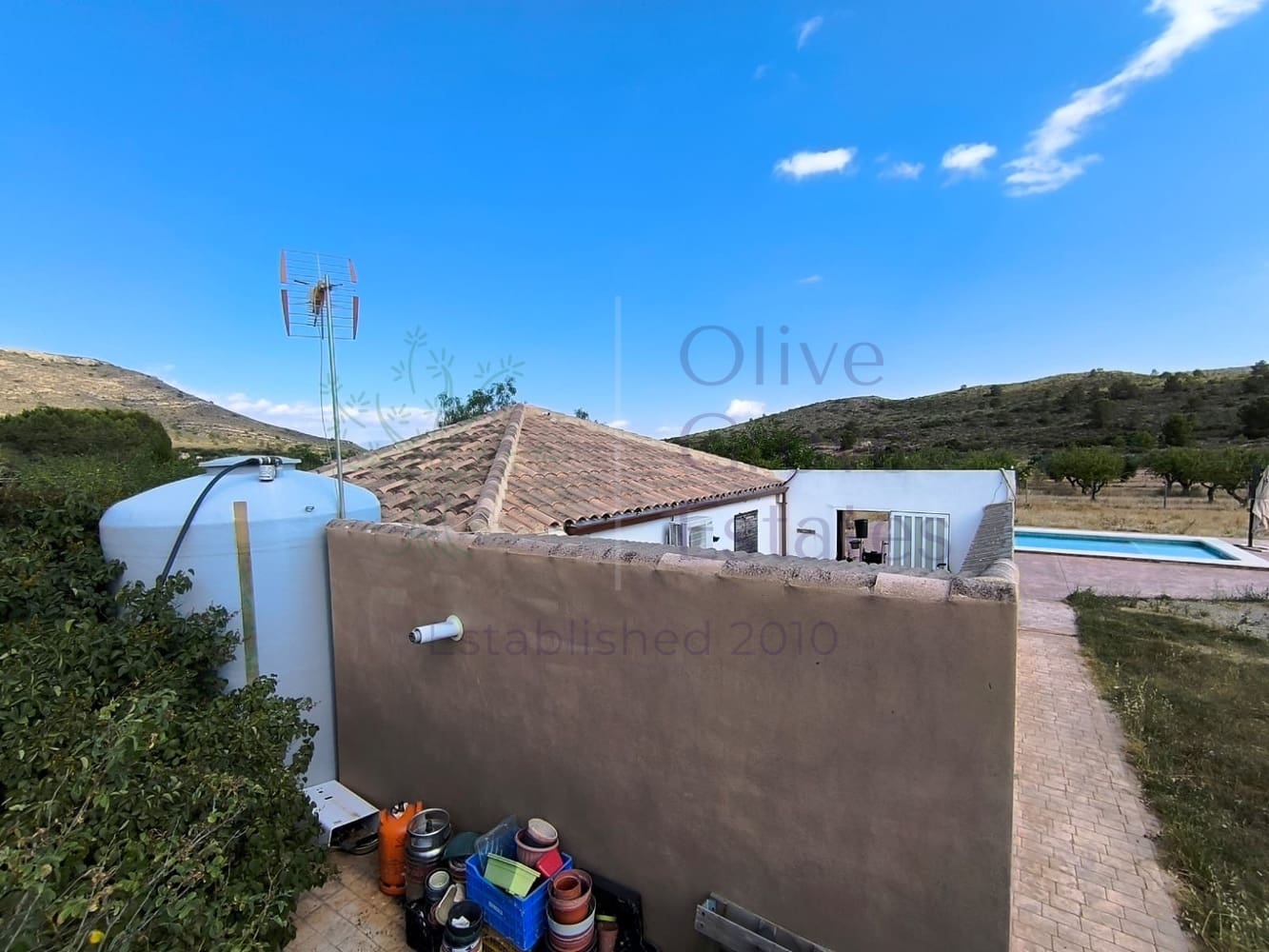 2 slaapkamer Finca/Landhuis te koop in Caudete met zwembad garage - € 175.000 (Ref: 10154311)
