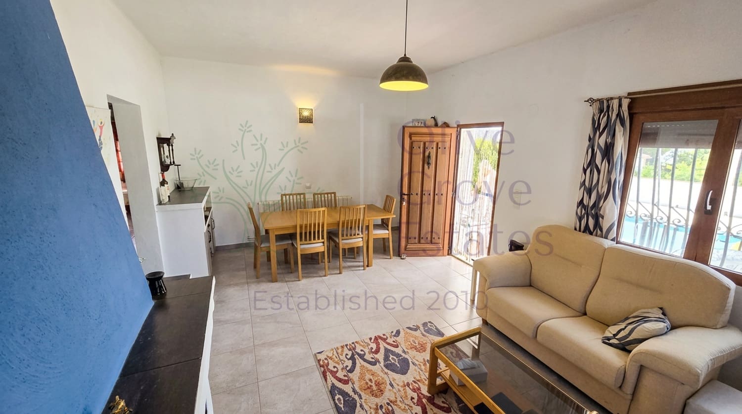 6 Zimmer Finca/Landgut zu verkaufen in Sax mit Pool - 275.000 € (Ref: 10179482)