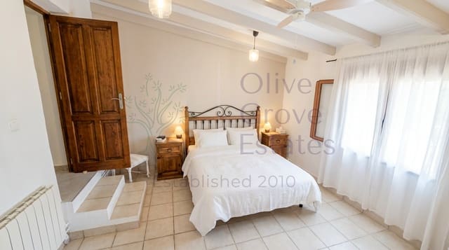 6 Zimmer Finca/Landgut zu verkaufen in Sax mit Pool - 275.000 € (Ref: 10179482)