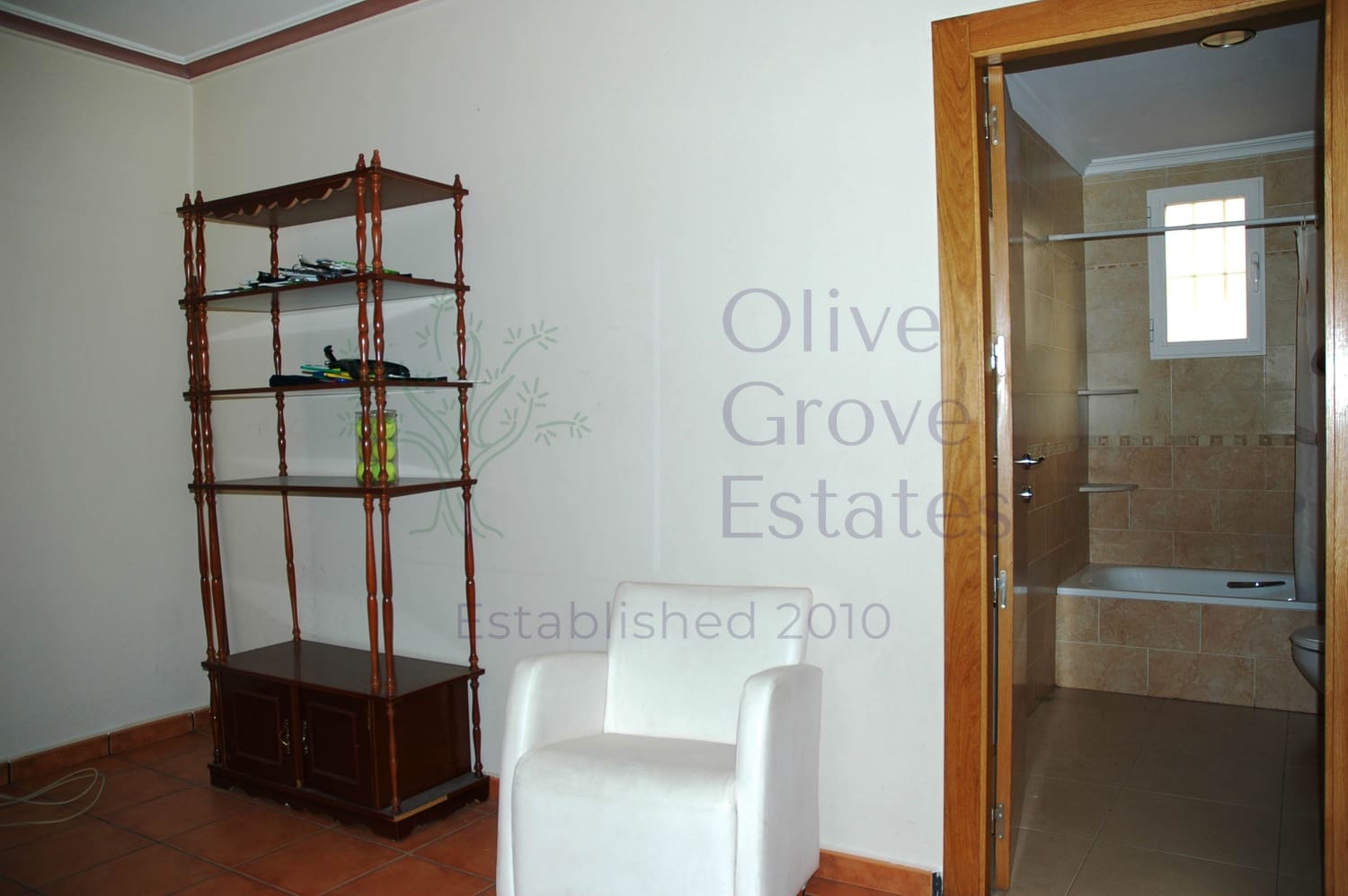 Piso de 3 habitaciones en Caudete en venta con garaje - 97.000 € (Ref: 10179606)