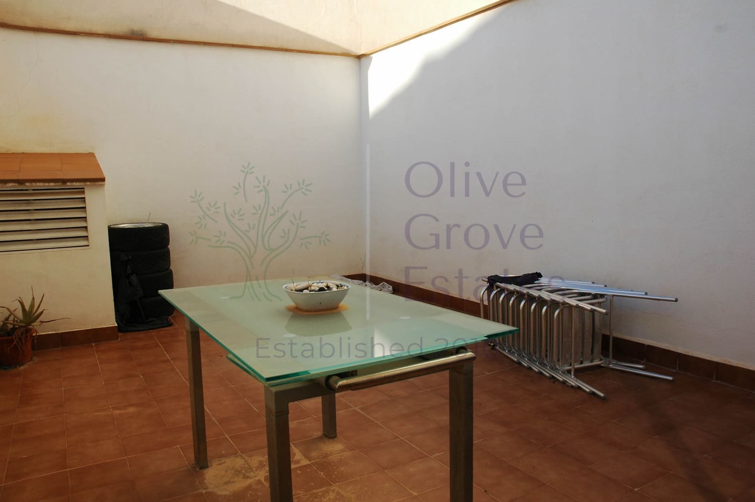 Piso de 3 habitaciones en Caudete en venta con garaje - 97.000 € (Ref: 10179606)