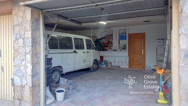 6 slaapkamer Villa te koop in Caudete met zwembad garage - € 375.000 (Ref: 6769168)