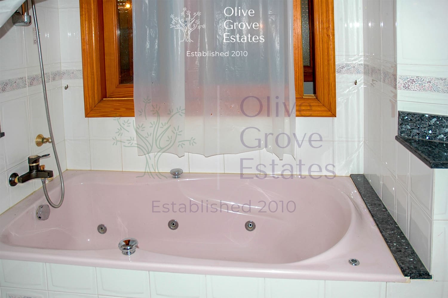 6 soveværelse Villa til salg i Caudete med swimmingpool garage - € 375.000 (Ref: 6769168)