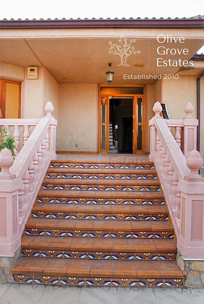 6 soveværelse Villa til salg i Caudete med swimmingpool garage - € 375.000 (Ref: 6769168)