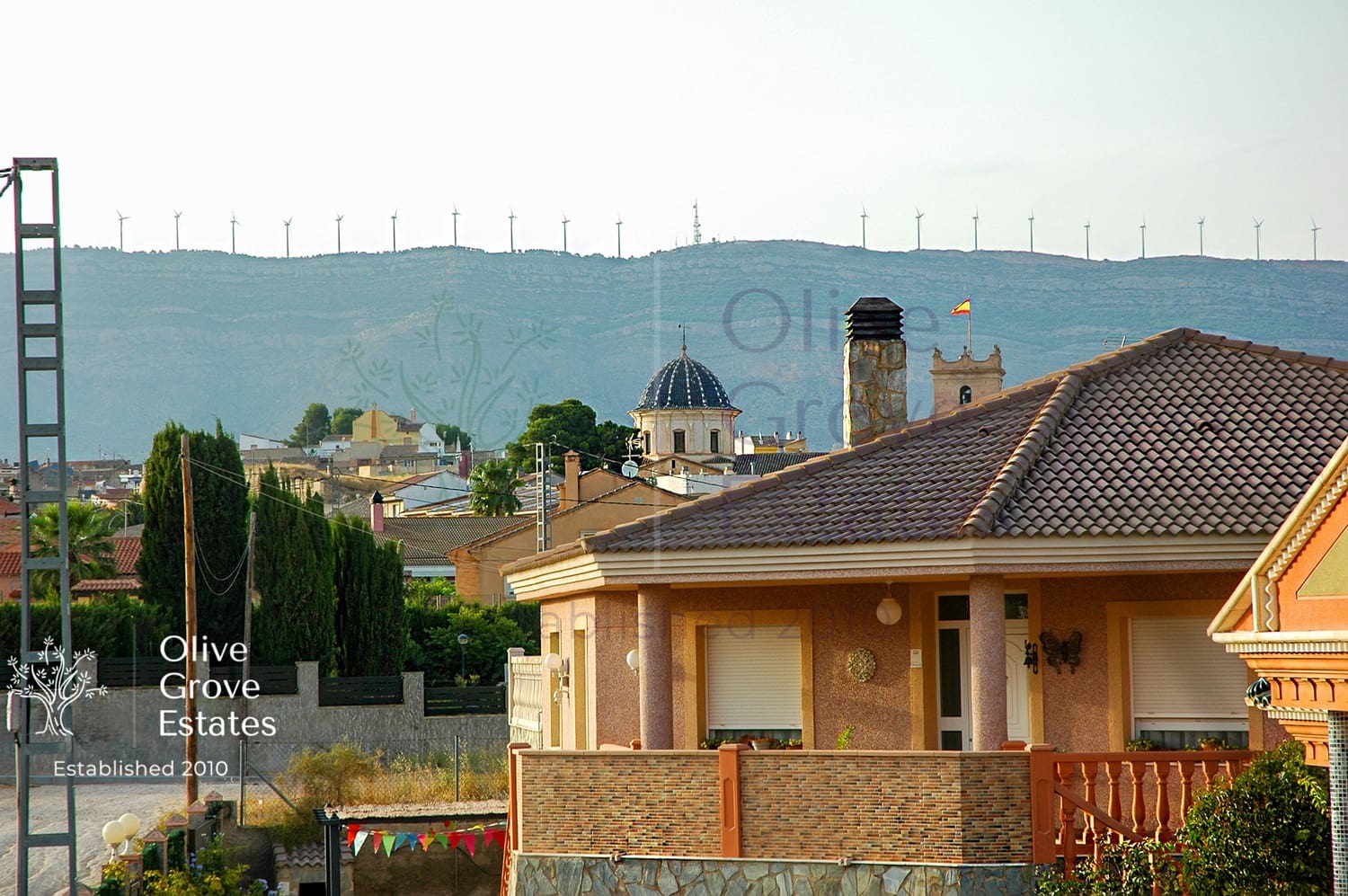 6 soveværelse Villa til salg i Caudete med swimmingpool garage - € 375.000 (Ref: 6769168)