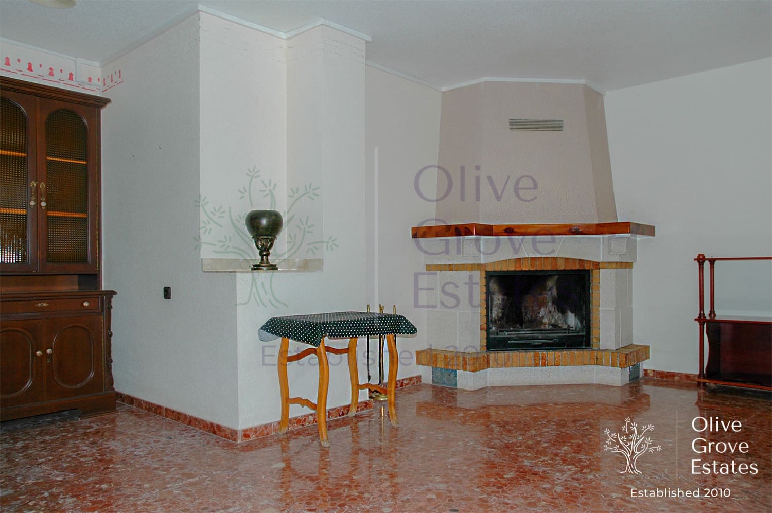 6 soveværelse Villa til salg i Caudete med swimmingpool garage - € 375.000 (Ref: 6769168)