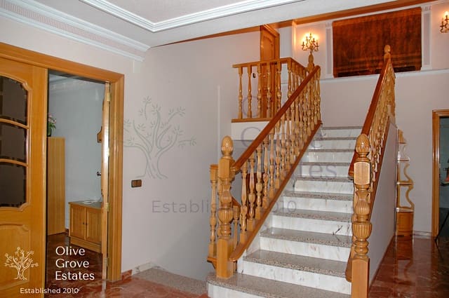 6 slaapkamer Villa te koop in Caudete met zwembad garage - € 375.000 (Ref: 6769168)