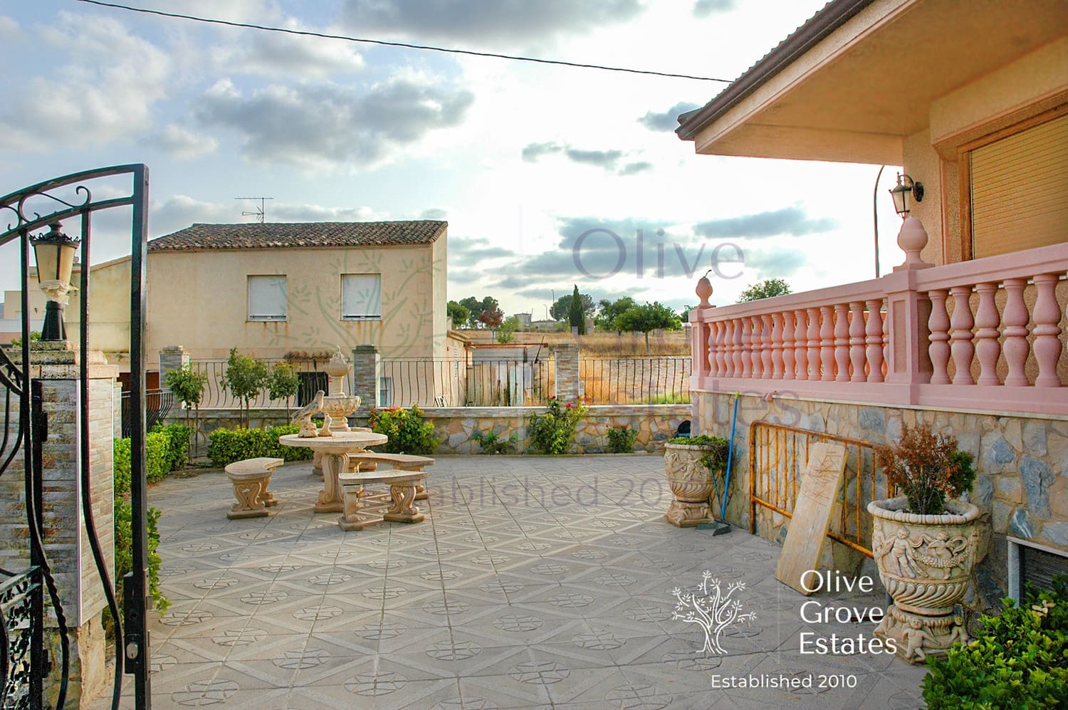 6 soveværelse Villa til salg i Caudete med swimmingpool garage - € 375.000 (Ref: 6769168)