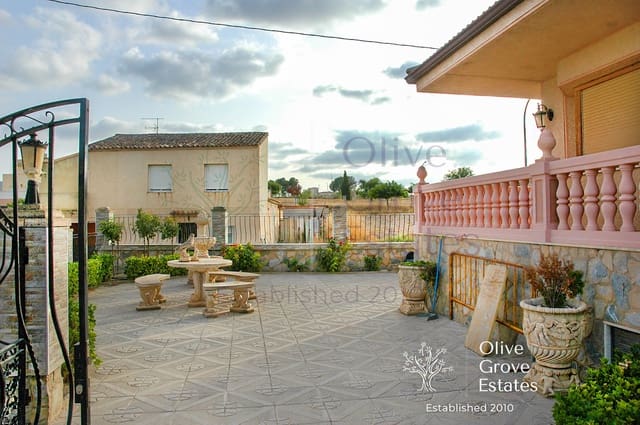 6 slaapkamer Villa te koop in Caudete met zwembad garage - € 375.000 (Ref: 6769168)