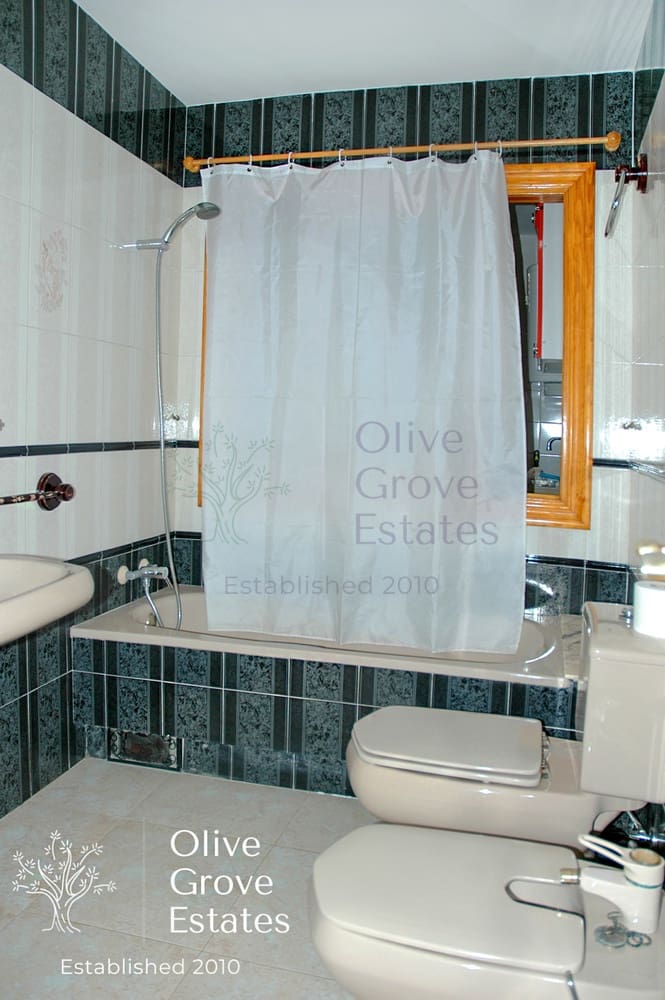 6 soveværelse Villa til salg i Caudete med swimmingpool garage - € 375.000 (Ref: 6769168)