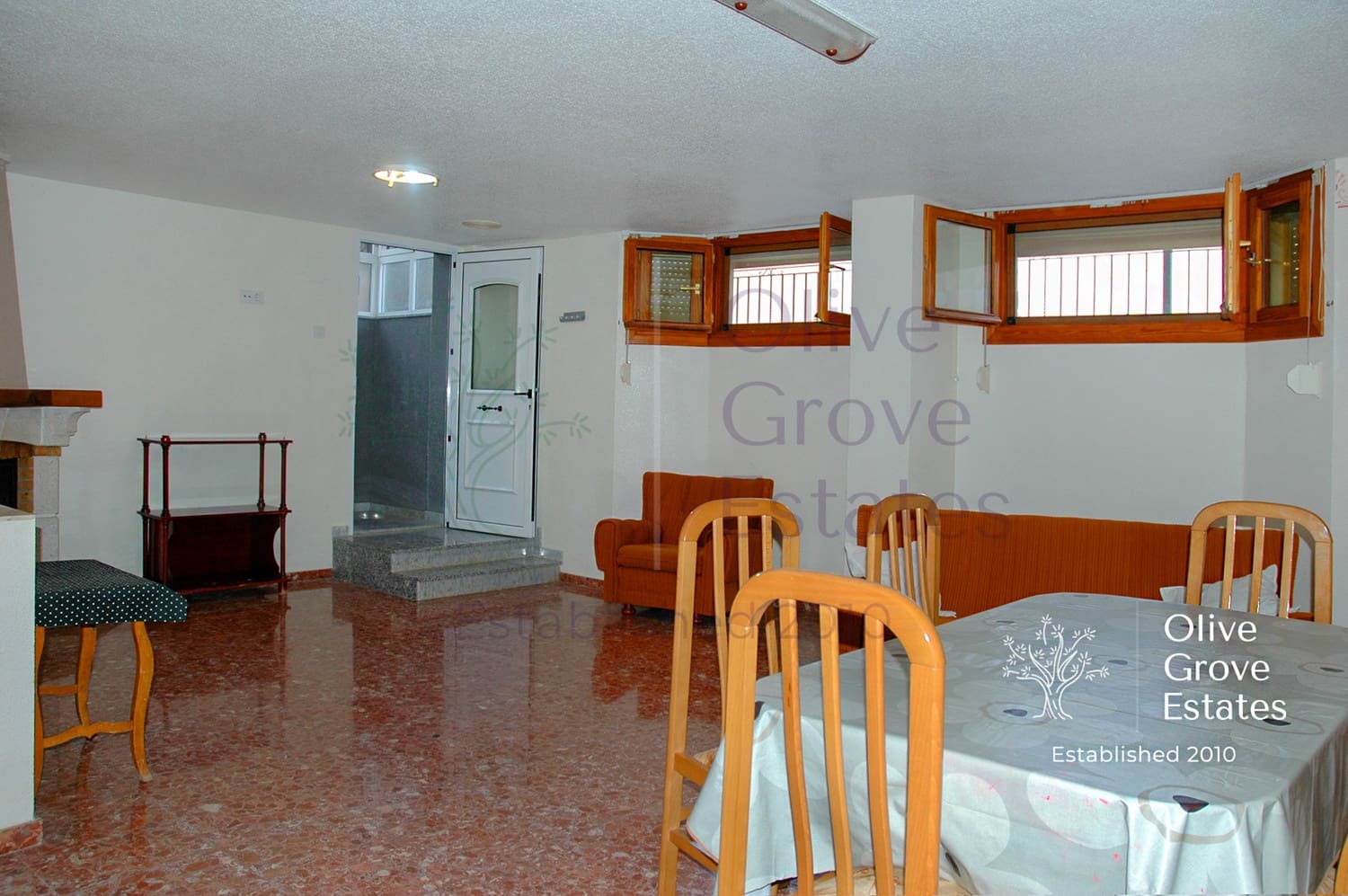 6 soveværelse Villa til salg i Caudete med swimmingpool garage - € 375.000 (Ref: 6769168)