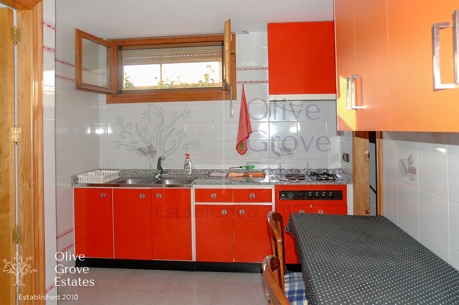 6 soveværelse Villa til salg i Caudete med swimmingpool garage - € 375.000 (Ref: 6769168)