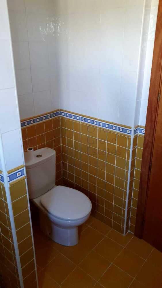 3 bedroom Villa for sale in Caudete with pool garage - € 275,000 (Ref: 6769169)