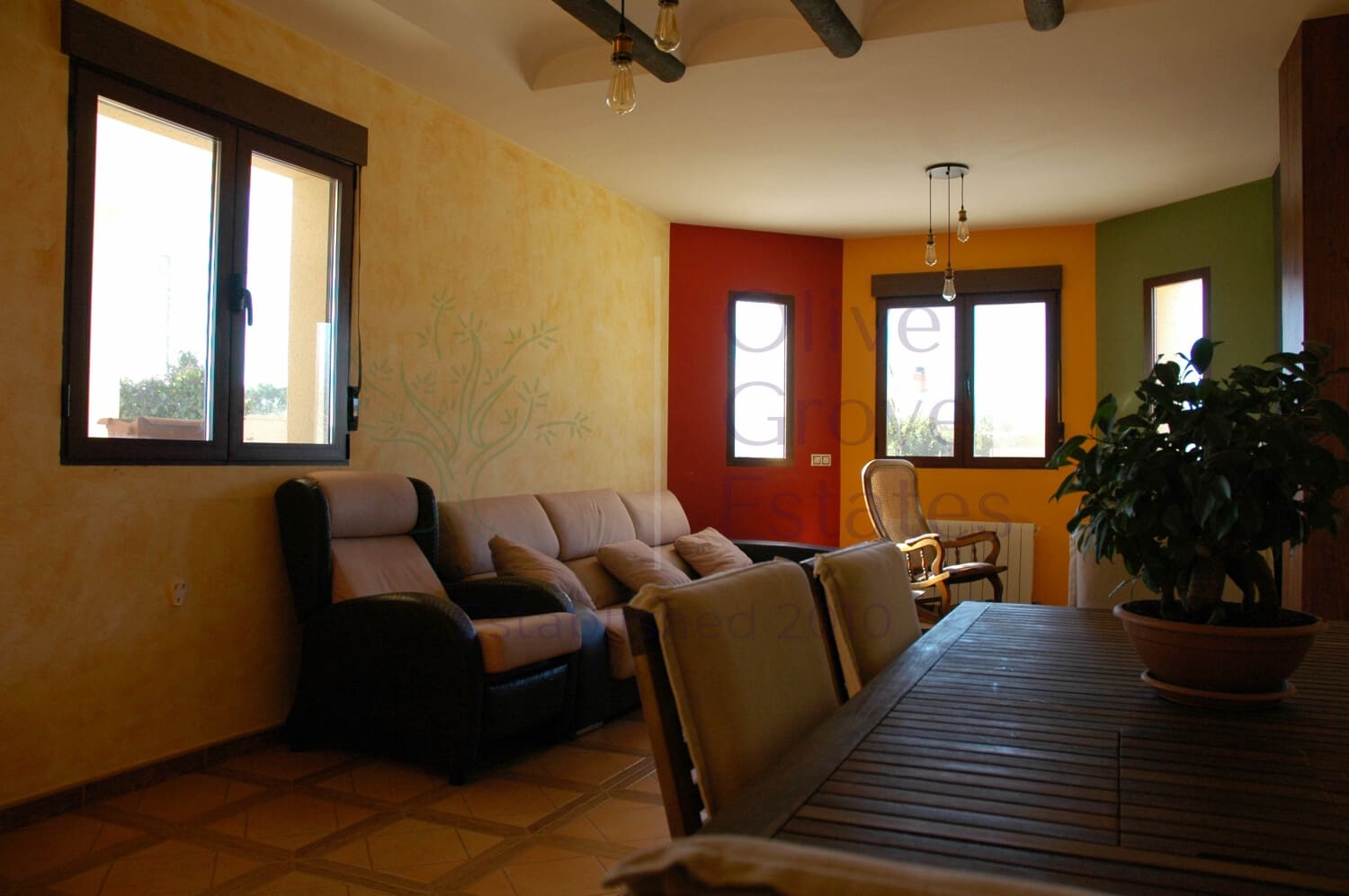 3 bedroom Villa for sale in Caudete with pool garage - € 275,000 (Ref: 6769169)