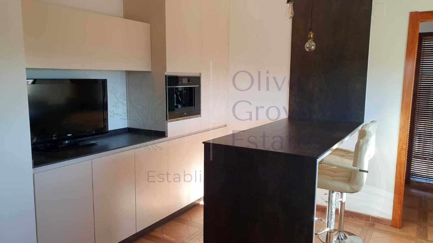 3 bedroom Villa for sale in Caudete with pool garage - € 275,000 (Ref: 6769169)