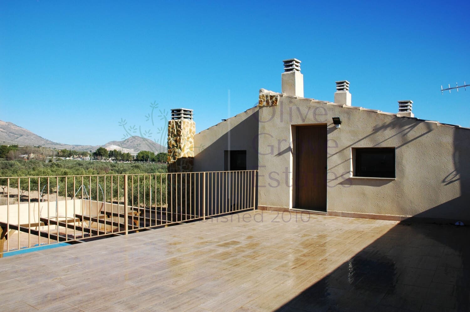 3 bedroom Villa for sale in Caudete with pool garage - € 275,000 (Ref: 6769169)