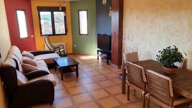 3 sovrum Villa till salu i Caudete med pool garage - 275 000 € (Ref: 6769169)