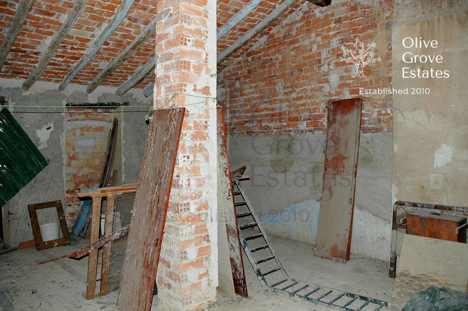 4 Zimmer Haus zu verkaufen in Caudete - 35.000 € (Ref: 6769170)