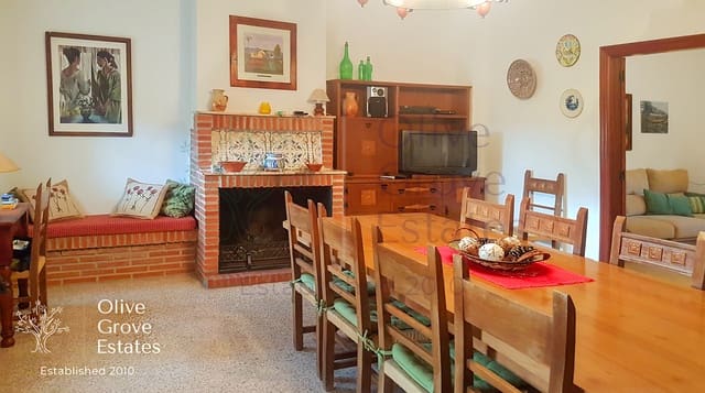 4 quarto Quinta/Casa Rural para venda em Almansa com piscina garagem - 349 995 € (Ref: 6769178)