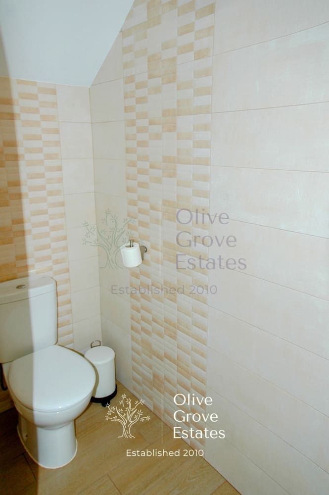 4 bedroom Villa for sale in Caudete with pool garage - € 395,000 (Ref: 6769182)